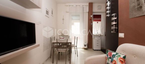 2 Schlafzimmer Wohnung in Rome, Italy, Nr. 332013 6