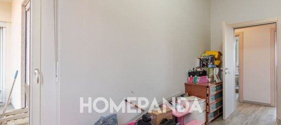 6-salle Appartement à Turin, Italy No. 265970 20