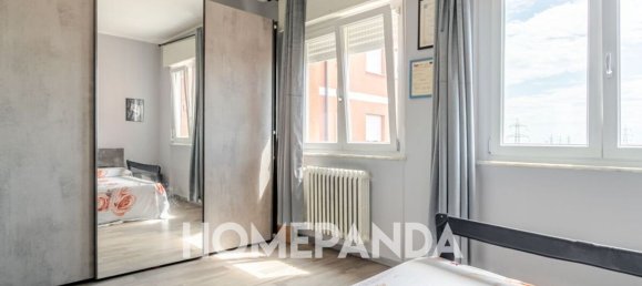 6-salle Appartement à Turin, Italy No. 265970 15