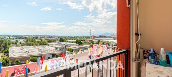 6-salle Appartement à Turin, Italy No. 265970 10