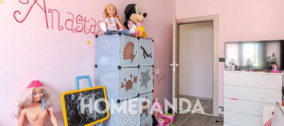 6-salle Appartement à Turin, Italy No. 265970 18