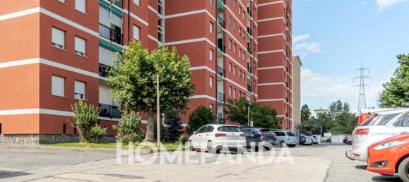 6-salle Appartement à Turin, Italy No. 265970 29