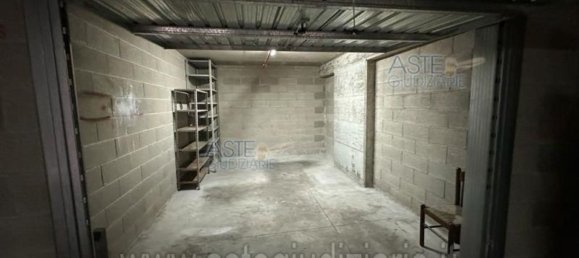 11 rooms House in Rome, Italy No. 31351 16