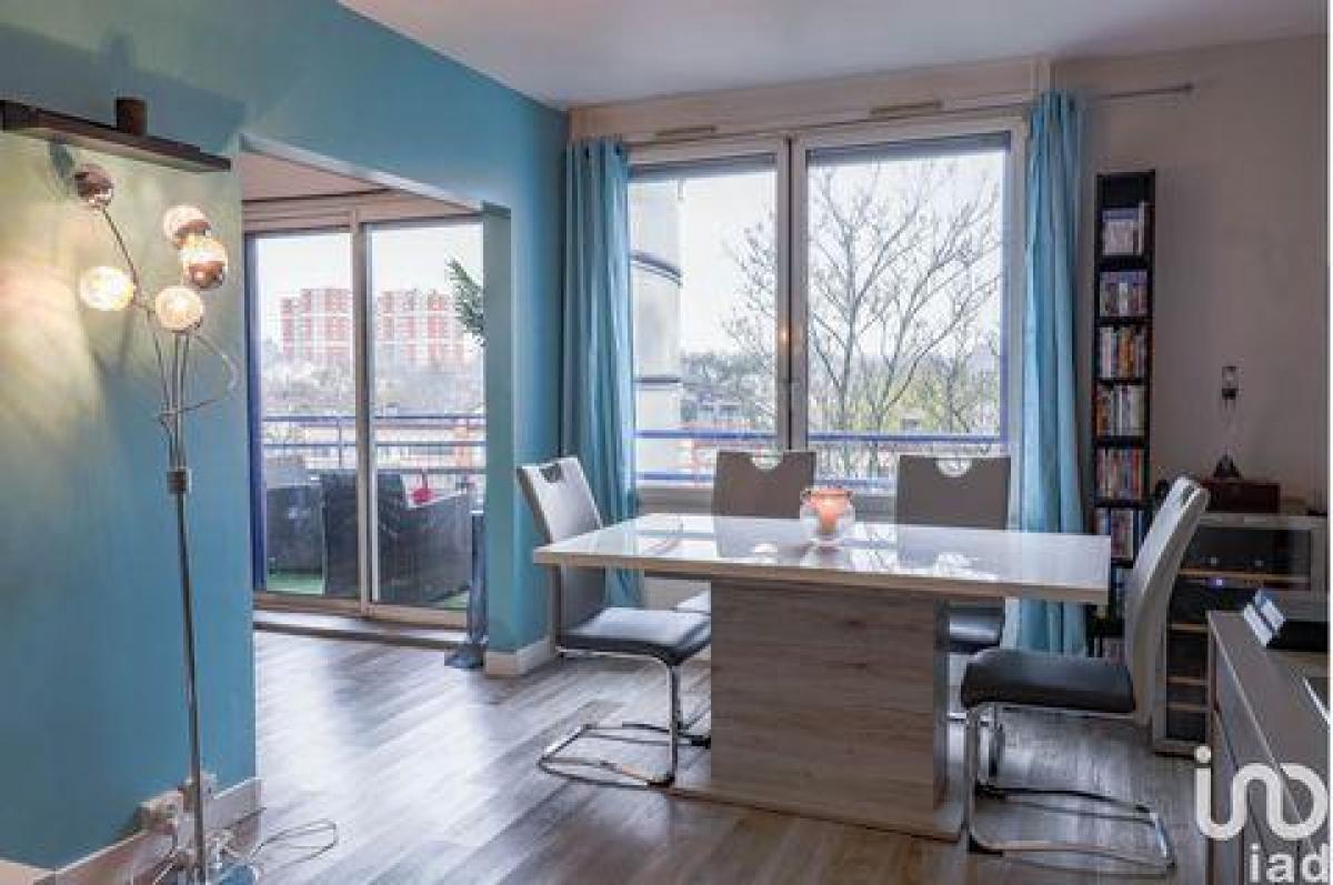 3 Schlafzimmer Eigentumswohnung in Massy, France, Nr. 23268