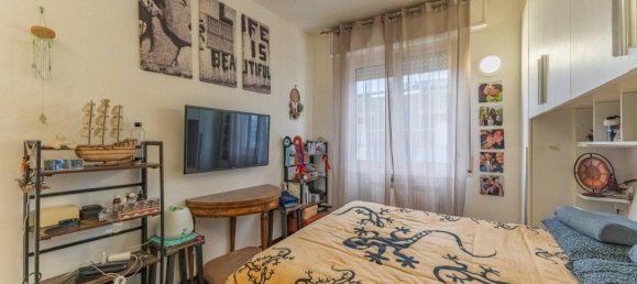 3-Zimmer Penthouse in Bresso, Italy, Nr. 32045 86