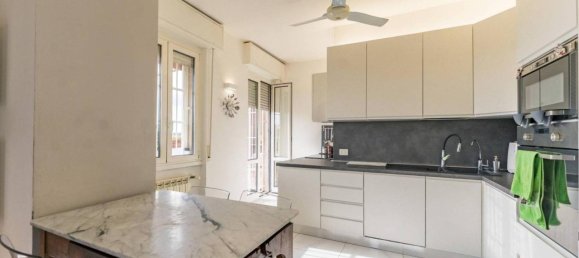 3-Zimmer Penthouse in Bresso, Italy, Nr. 32045 8