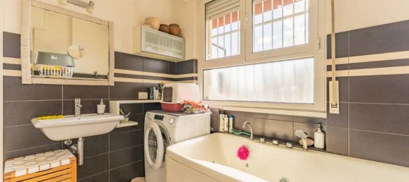 3-Zimmer Penthouse in Bresso, Italy, Nr. 32045 59