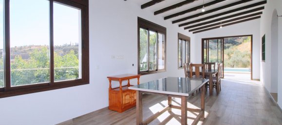 5 bedrooms House in Coin, Spain No. 125781 25