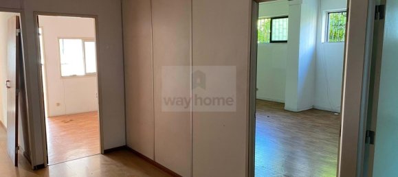 160m² Office in Odivelas, Portugal No. 193365 30