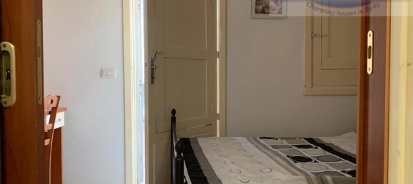 Дом с 2 комнатами в Джарратана, Италия № 235611 11