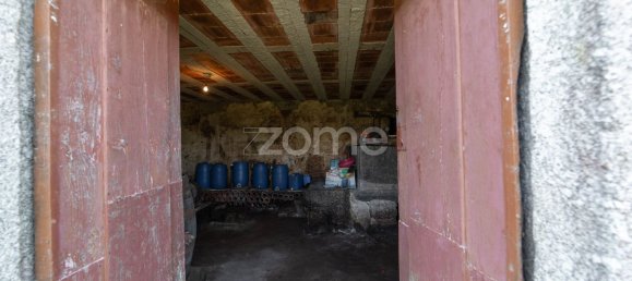 5 bedrooms House in Gondufe, Portugal No. 89072 43