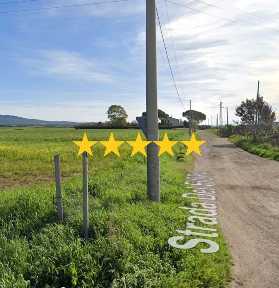 7 rooms Apartment in Montalto di Castro, Italy No. 201158