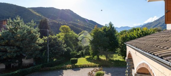 4 bedrooms Villa in Torre Pellice, Italy No. 72454 10