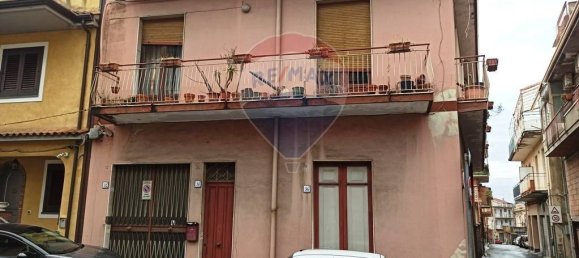 3 Schlafzimmer Wohnung in Aci Catena, Italy, Nr. 173142 6