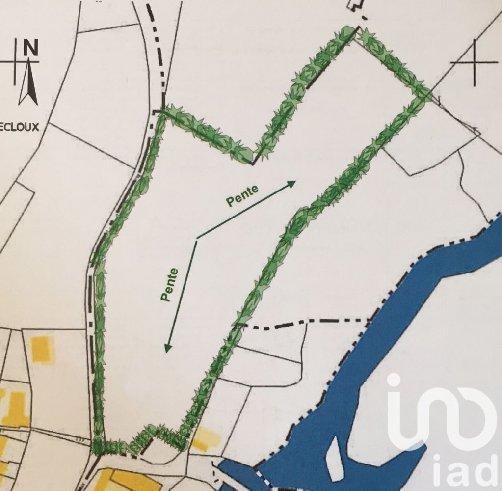 16285m² Land in Vivonne, France No. 335856