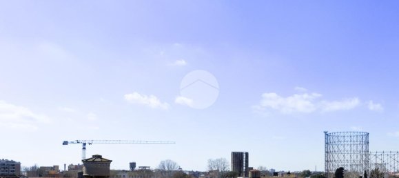 1 bedroom Apartment in Rome, Italy No. 167661 2