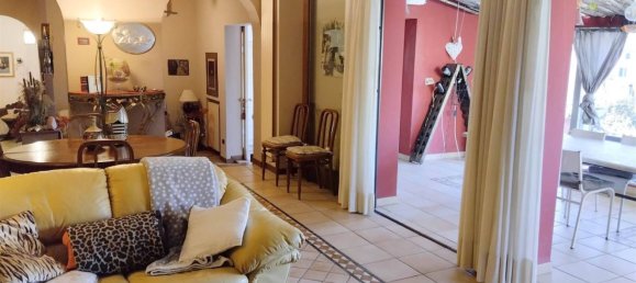 5 bedrooms Villa in Pistoia, Italy No. 220920 19