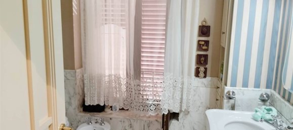 5 bedrooms Villa in Pistoia, Italy No. 220920 84