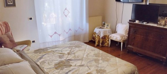 5 bedrooms Villa in Pistoia, Italy No. 220920 71