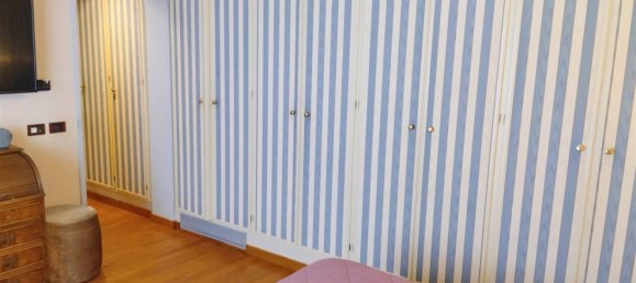 5 bedrooms Villa in Pistoia, Italy No. 220920 57