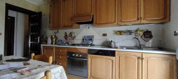 11-Zimmer Haus in L'Aquila, Italy, Nr. 154484 2