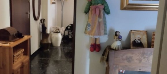 3-salle Appartement à Ventimiglia, Italy No. 202124 2