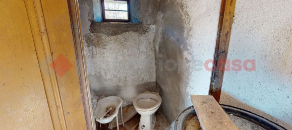 3 rooms House in Bagni di Lucca, Italy No. 235345 10