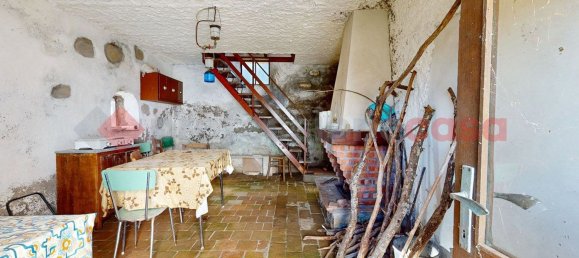 3 rooms House in Bagni di Lucca, Italy No. 235345 2