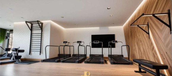 630m² Commercial property in Cagliari, Italy No. 210503 9