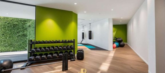 630m² Commercial property in Cagliari, Italy No. 210503 11