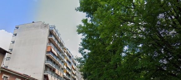 3 bedrooms Apartment in Turin, Italy No. 363566 3