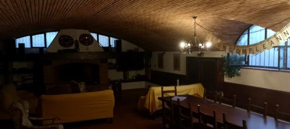 11-Zimmer Villa in Muggiò, Italy, Nr. 4137 22