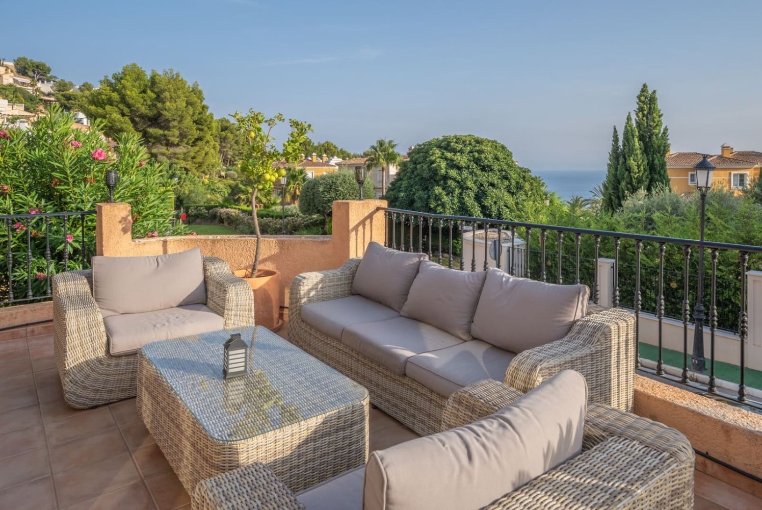 5 bedrooms House in Altea, Spain No. 223616