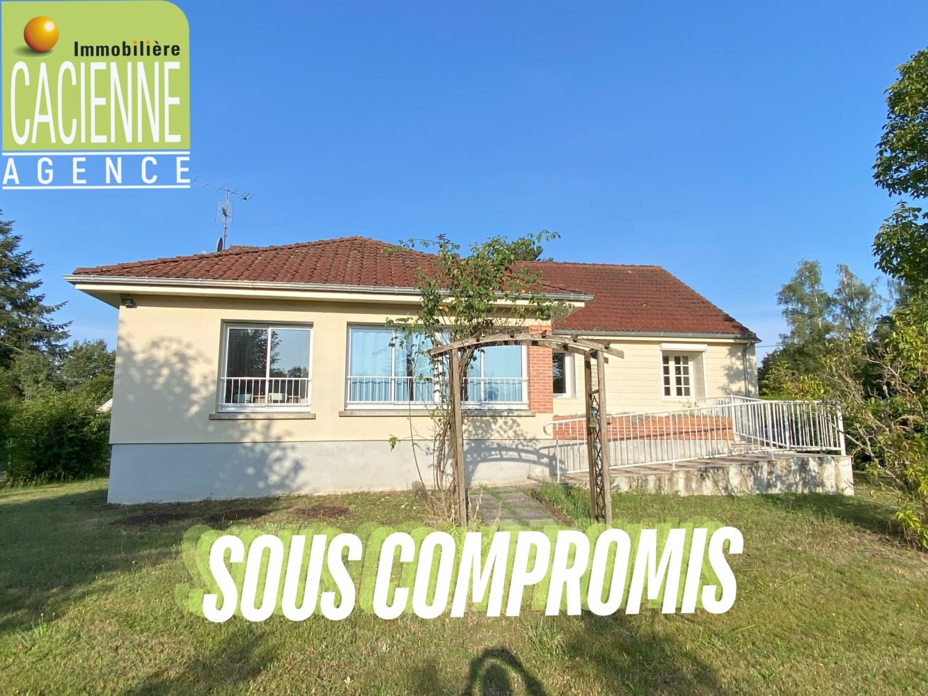3 Schlafzimmer Haus in Trainou, France, Nr. 245308
