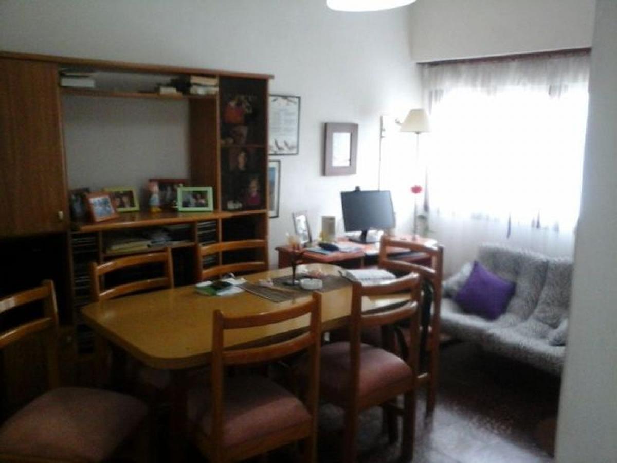 2 bedrooms House in Mar del Plata, Argentina No. 70300