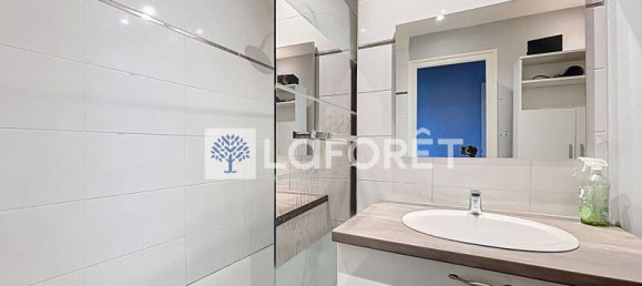 Квартира с 1 спальней в Бургуэн-Жальё, Франция № 281735 6