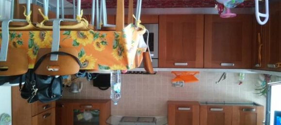 2 bedrooms Apartment in Turin, Italy No. 252853 4