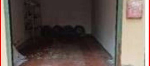 4-salle Appartement à Monza, Italy No. 3763 27