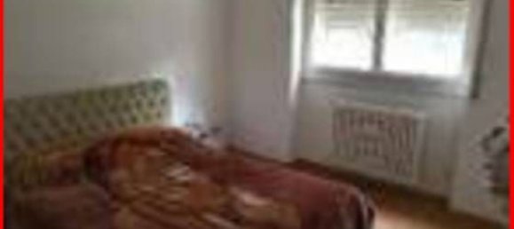 4-salle Appartement à Monza, Italy No. 3763 7