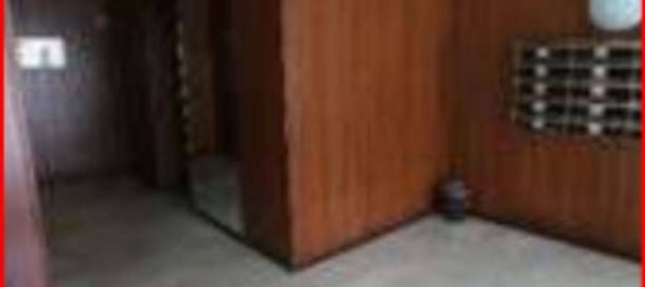 4-salle Appartement à Monza, Italy No. 3763 18