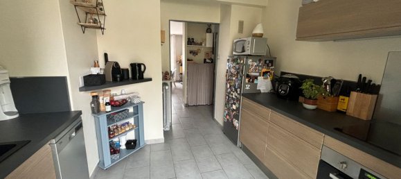 2 Schlafzimmer Wohnung in Aix-en-Provence, France, Nr. 328099 3