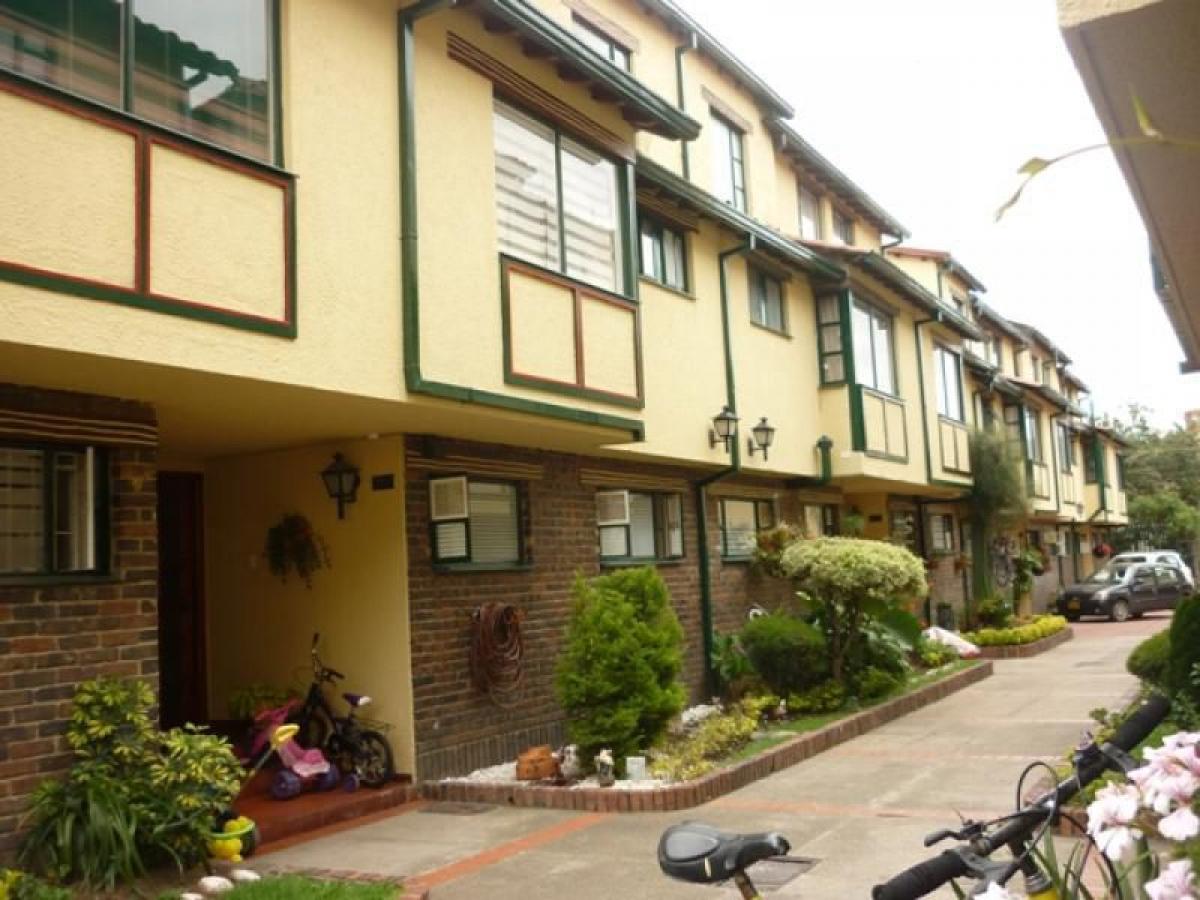 4 chambres Maison à Bogota, Colombia No. 10635