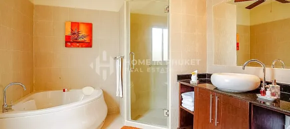 7 bedrooms House for sale in Nai Harn Beach, Phuket, Southern Thailand, Thailand № 60530 11