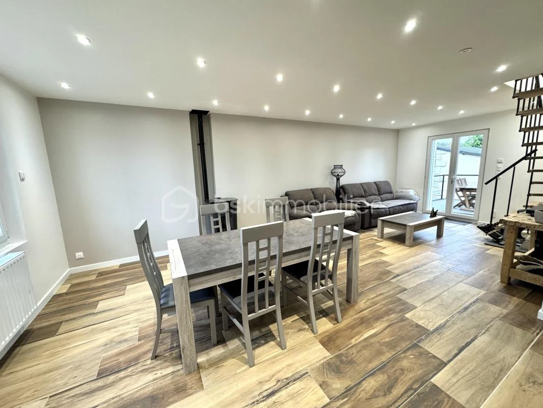 3 bedrooms House in Seine-Maritime, France No. 346334