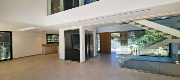 5 bedrooms House in Gava, Spain No. 73269 15