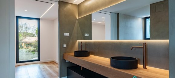 5 bedrooms House in Gava, Spain No. 73269 27