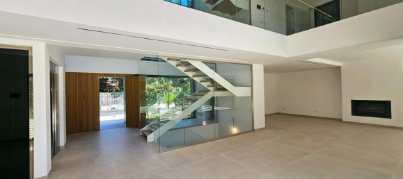 5 bedrooms House in Gava, Spain No. 73269 19