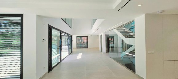 5 bedrooms House in Gava, Spain No. 73269 47