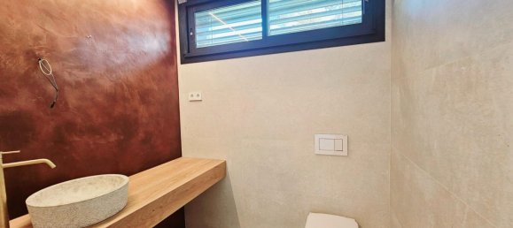 5 bedrooms House in Gava, Spain No. 73269 48