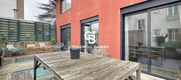 4 bedrooms Apartment in Seine-Saint-Denis, France No. 327102 9